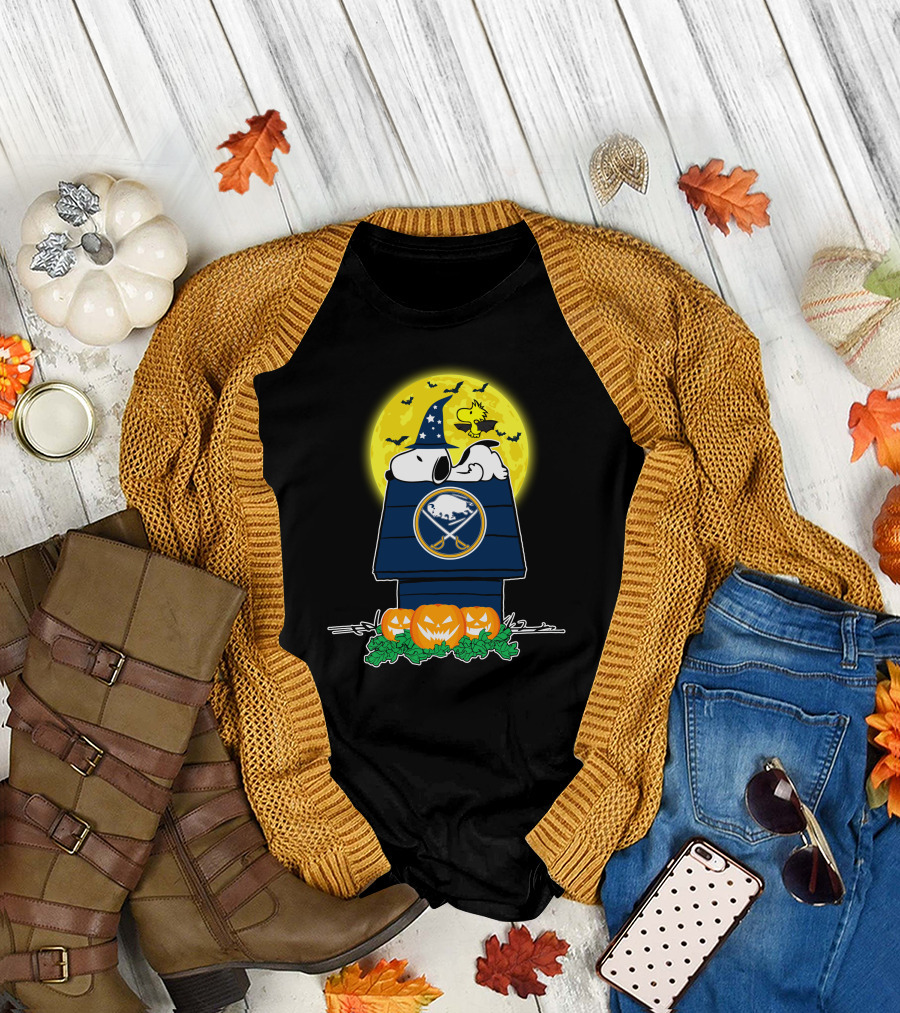 Buffalo Sabres Snoopy Halloween Moon Pumpkins Woodstock T-Shirt