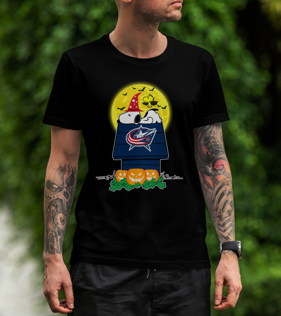Columbus Blue Jackets Snoopy Halloween Pumpkins Full Moon T-Shirt