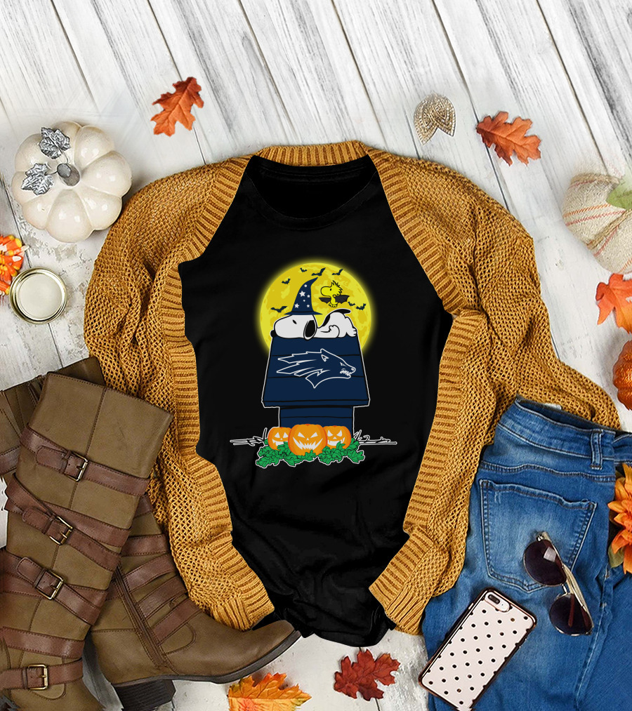 Nevada Wolf Pack Snoopy Woodstock Halloween Pumpkins Moon Bats T-Shirt