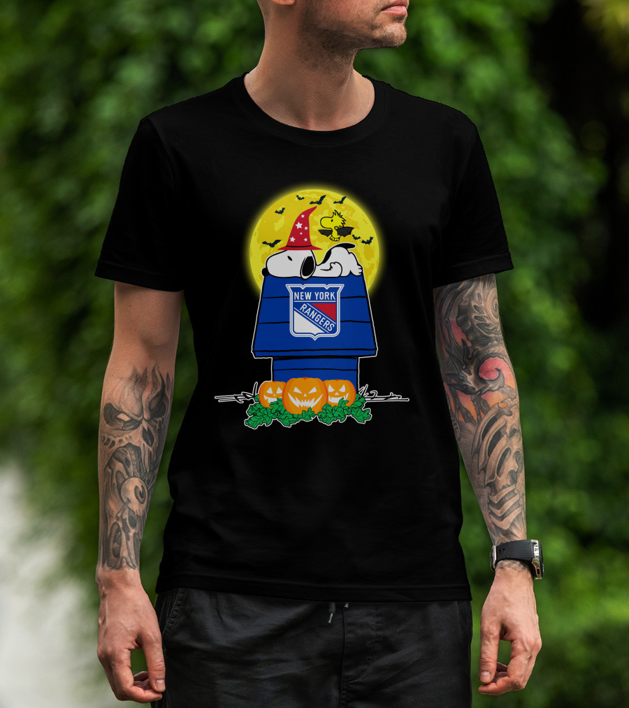 New York Rangers Snoopy Halloween Pumpkin Moon T-Shirt
