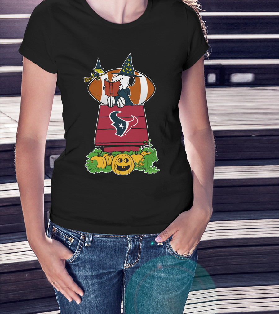 Houston Texans Snoopy Halloween Witch Hat Jack-O'-Lantern Football T-Shirt