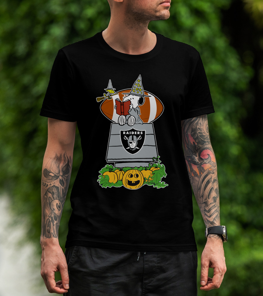 Las Vegas Raiders Snoopy Halloween Witch Pumpkin Football Doghouse T-Shirt