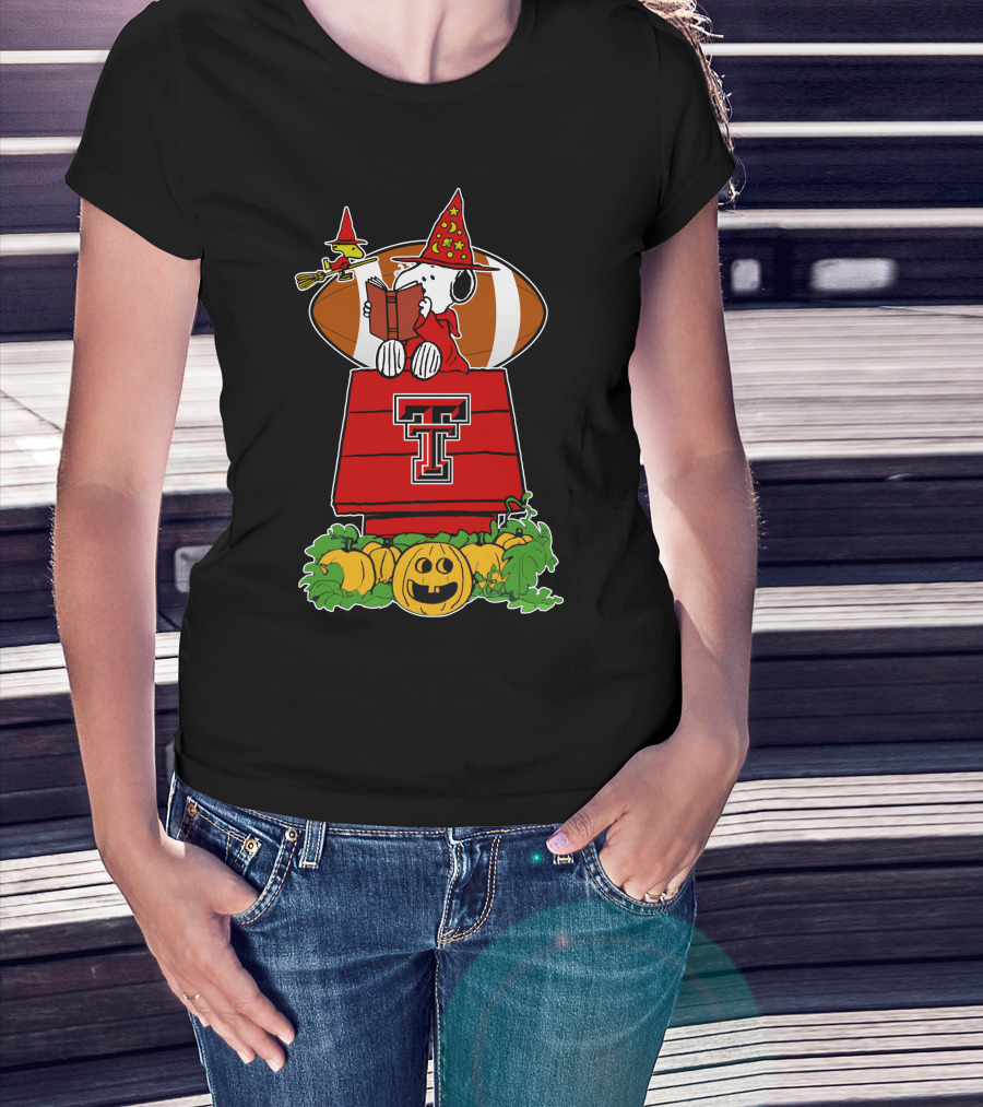 Texas Tech Red Raiders Snoopy Halloween Football Pumpkins T-Shirt