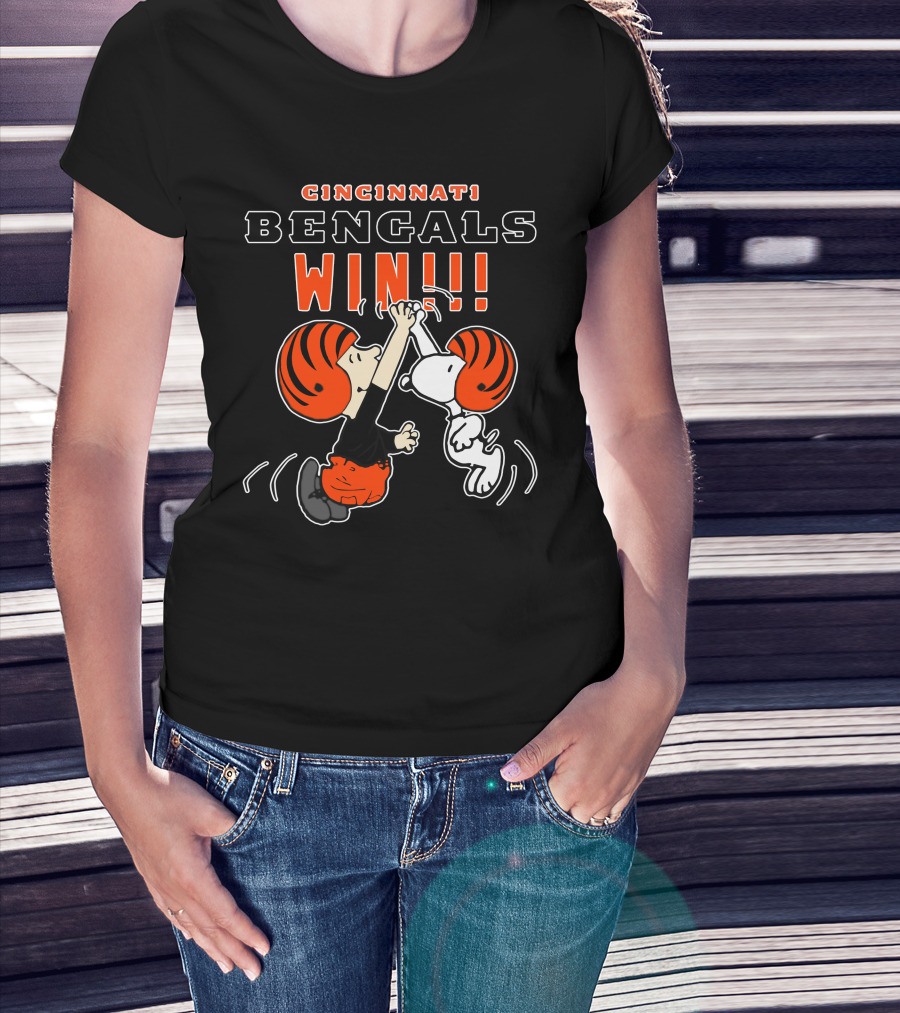 Cincinnati Bengals Win Football Celebration With Cartoon Characters T-Shirt