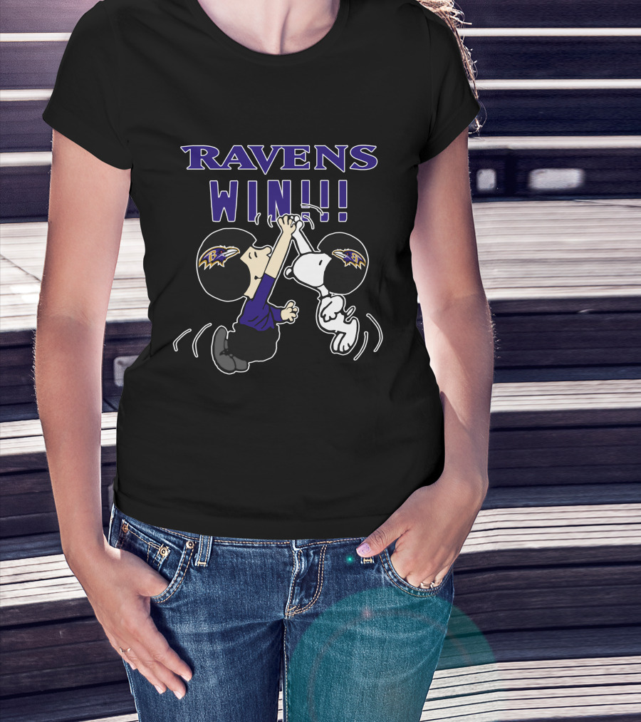 Ravens Win Baltimore Celebratory Iconic Characters High-Five T-Shirt