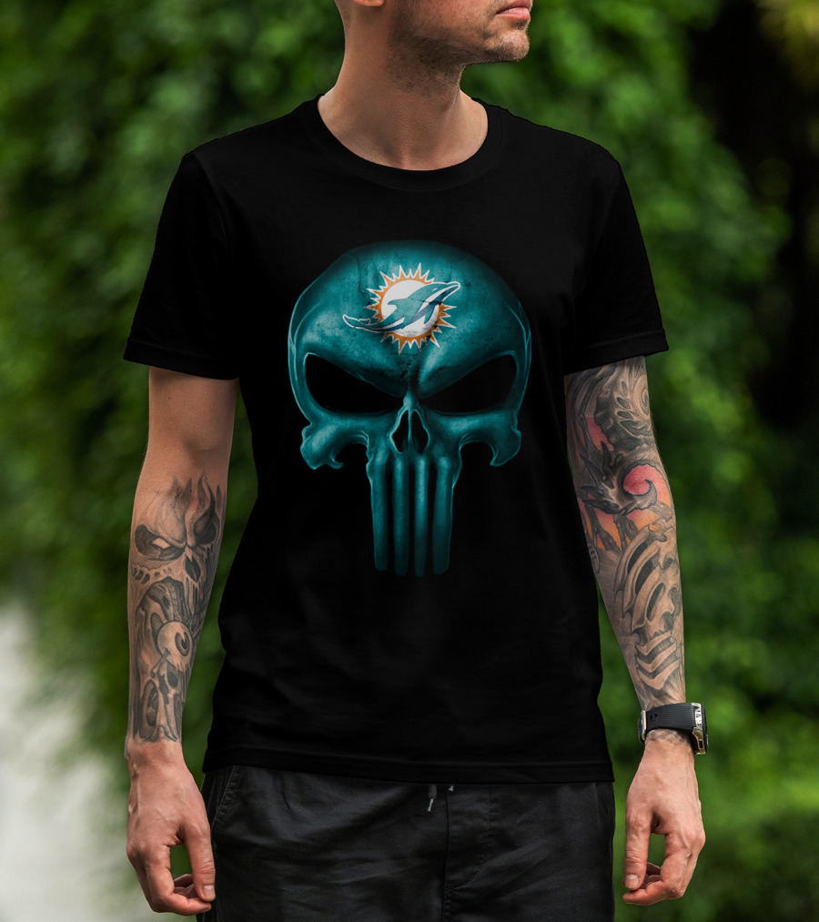 Miami Dolphins Punisher Skull Icon T-Shirt