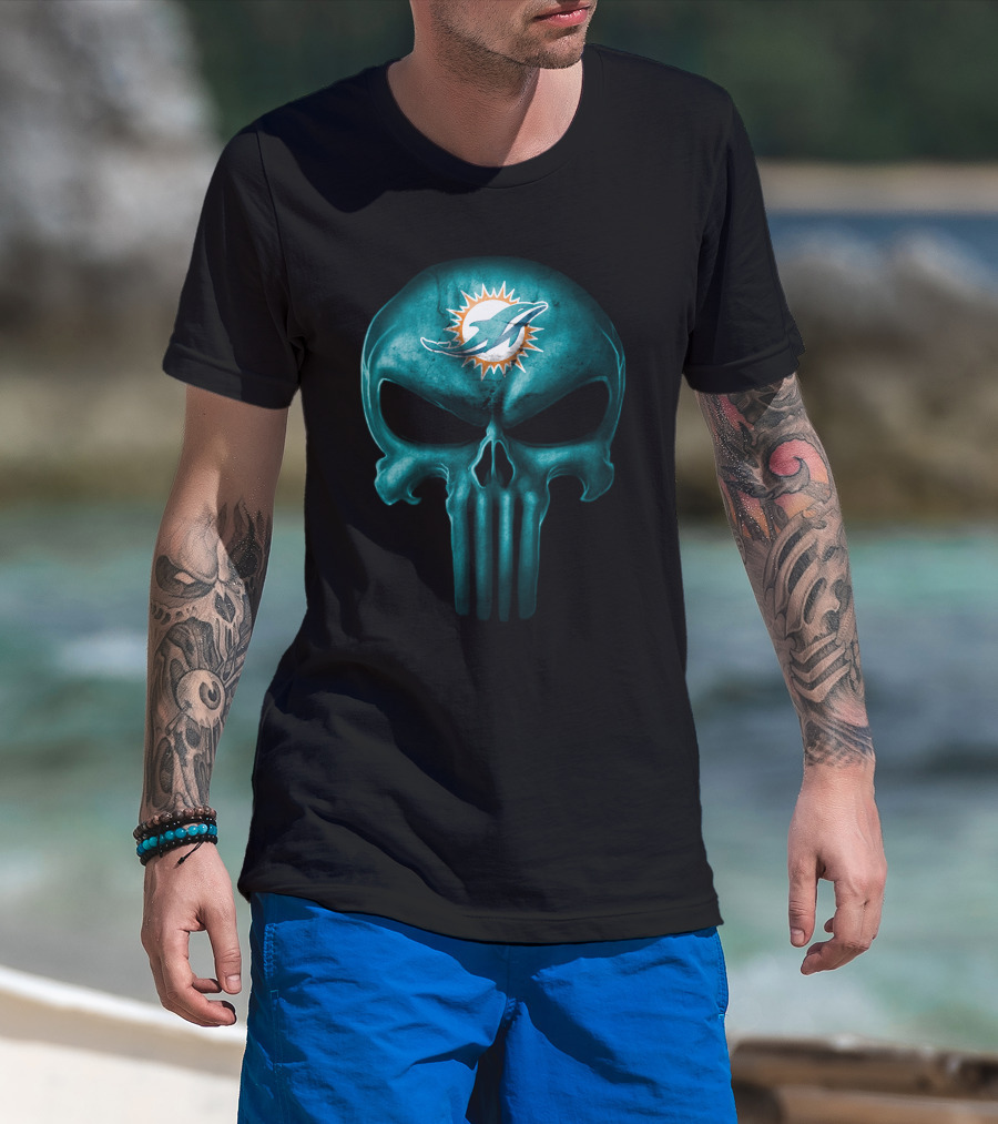 Miami Dolphins Punisher Skull Icon T-Shirt