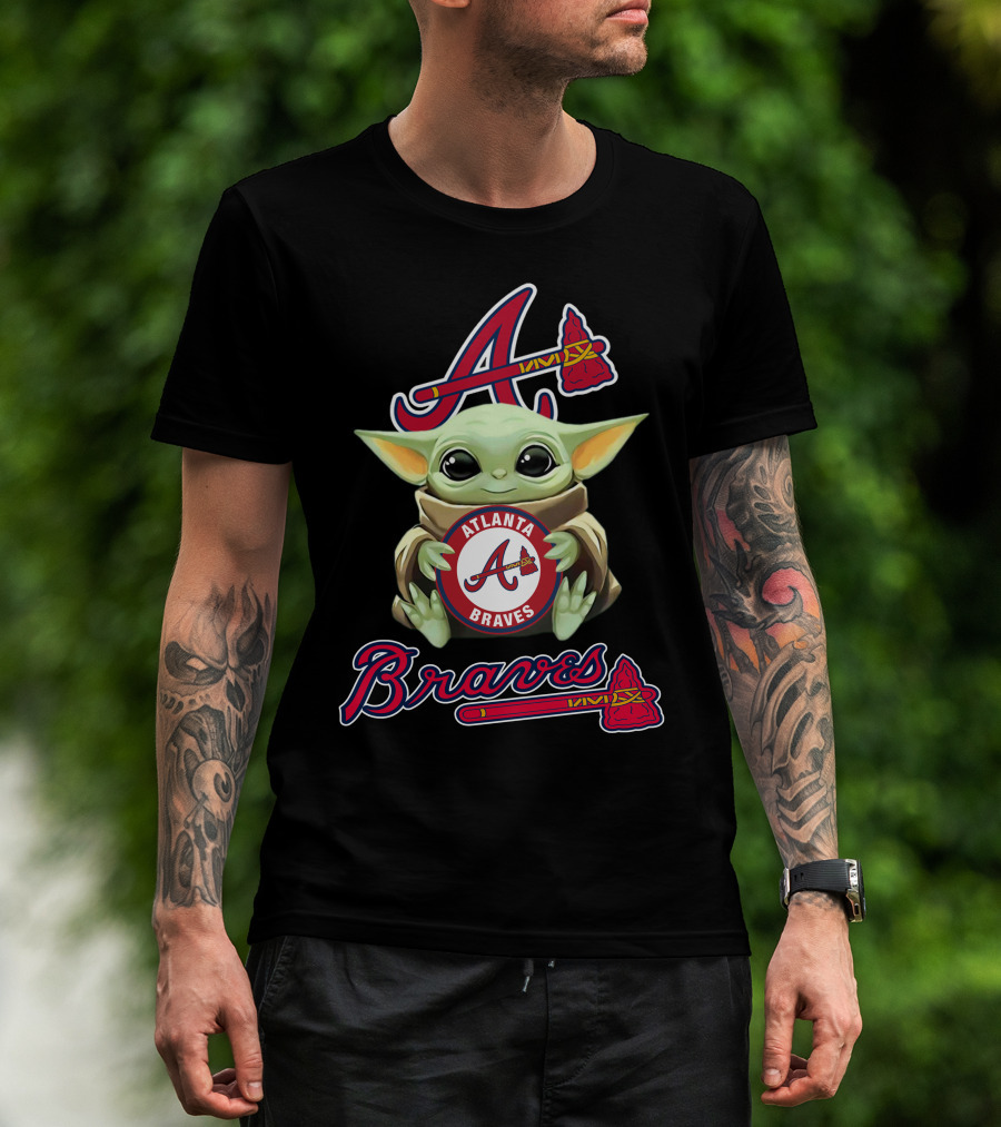 Atlanta Braves Baby Yoda Holding Team T-Shirt