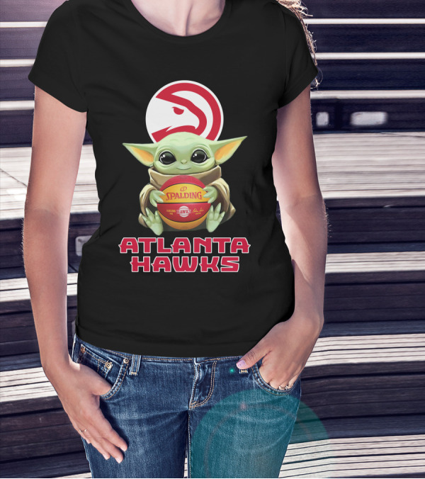 Atlanta Hawks Baby Yoda With Spalding Basketball And Hawks T-Shirt