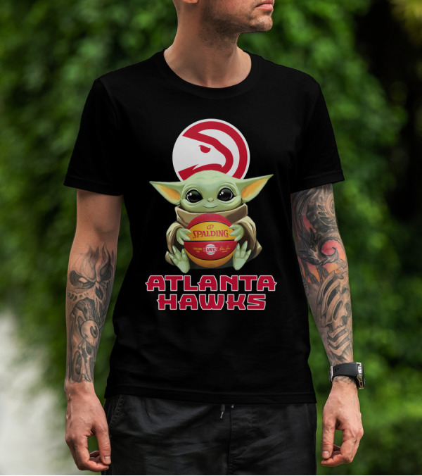 Atlanta Hawks Baby Yoda With Spalding Basketball And Hawks T-Shirt