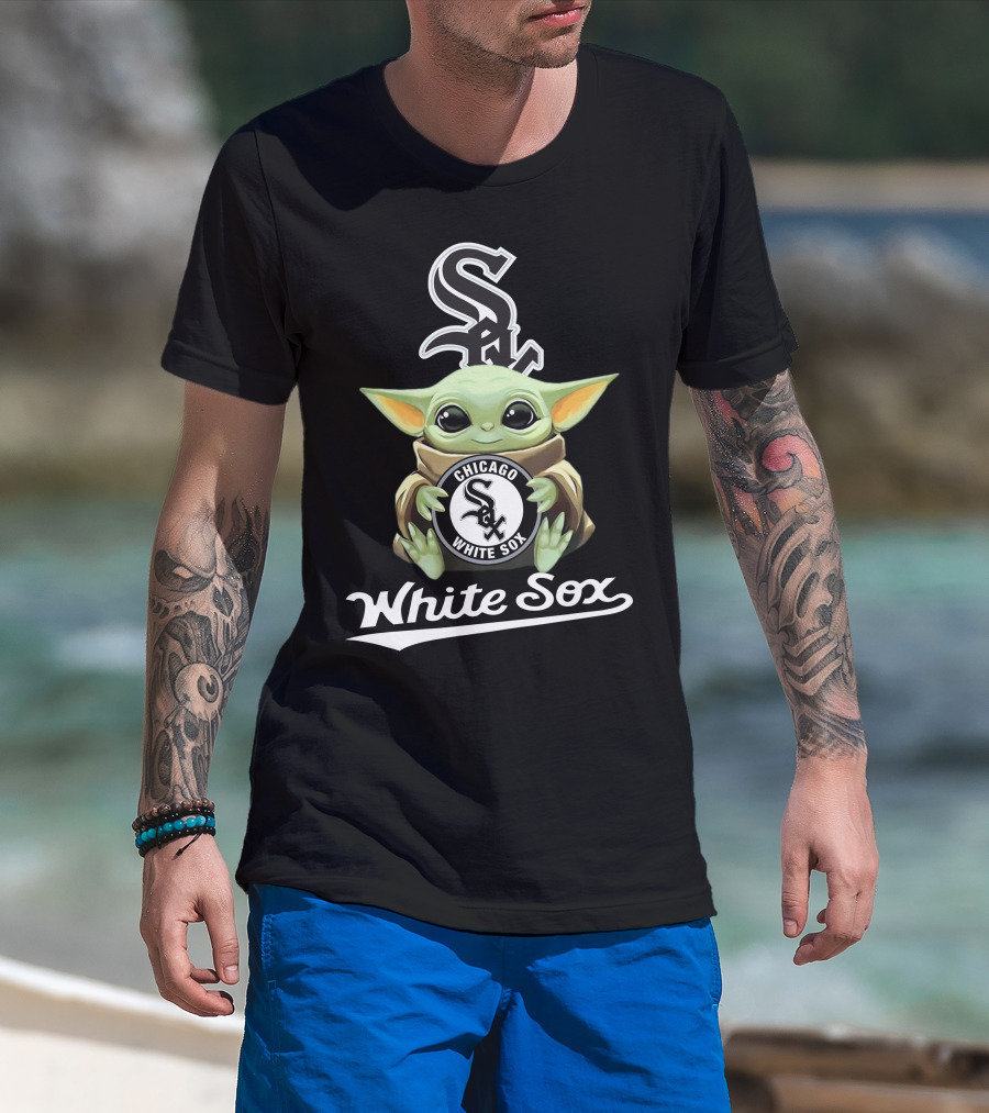 Chicago White Sox Baby Yoda Logo Star Wars Fans T-Shirt