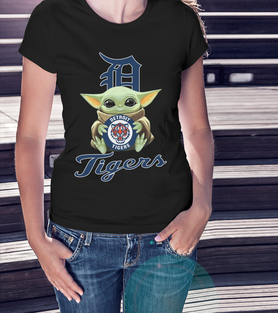 Detroit Tigers Baby Yoda Holding Team T-Shirt
