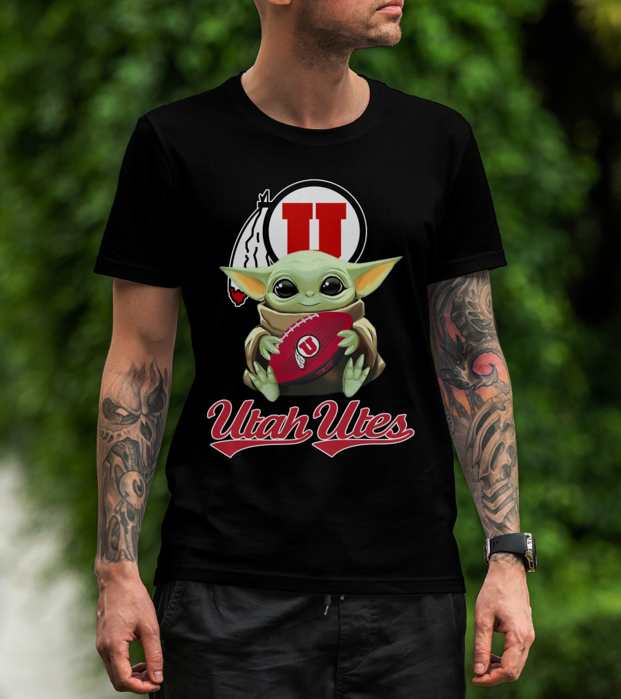 Utah Utes Baby Yoda Football Fan T-Shirt