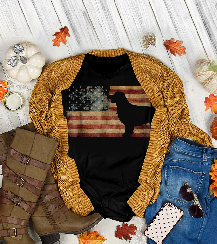 Golden Retriever Silhouette American Flag T-Shirt