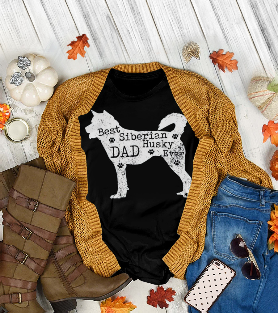 Best Siberian Husky Dog Dad Ever with Paw Prints T-Shirt