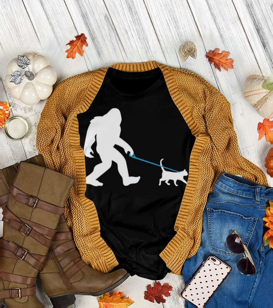 Bigfoot Walking Cat Funny Cute Sasquatch Silhouette Leash T-Shirt