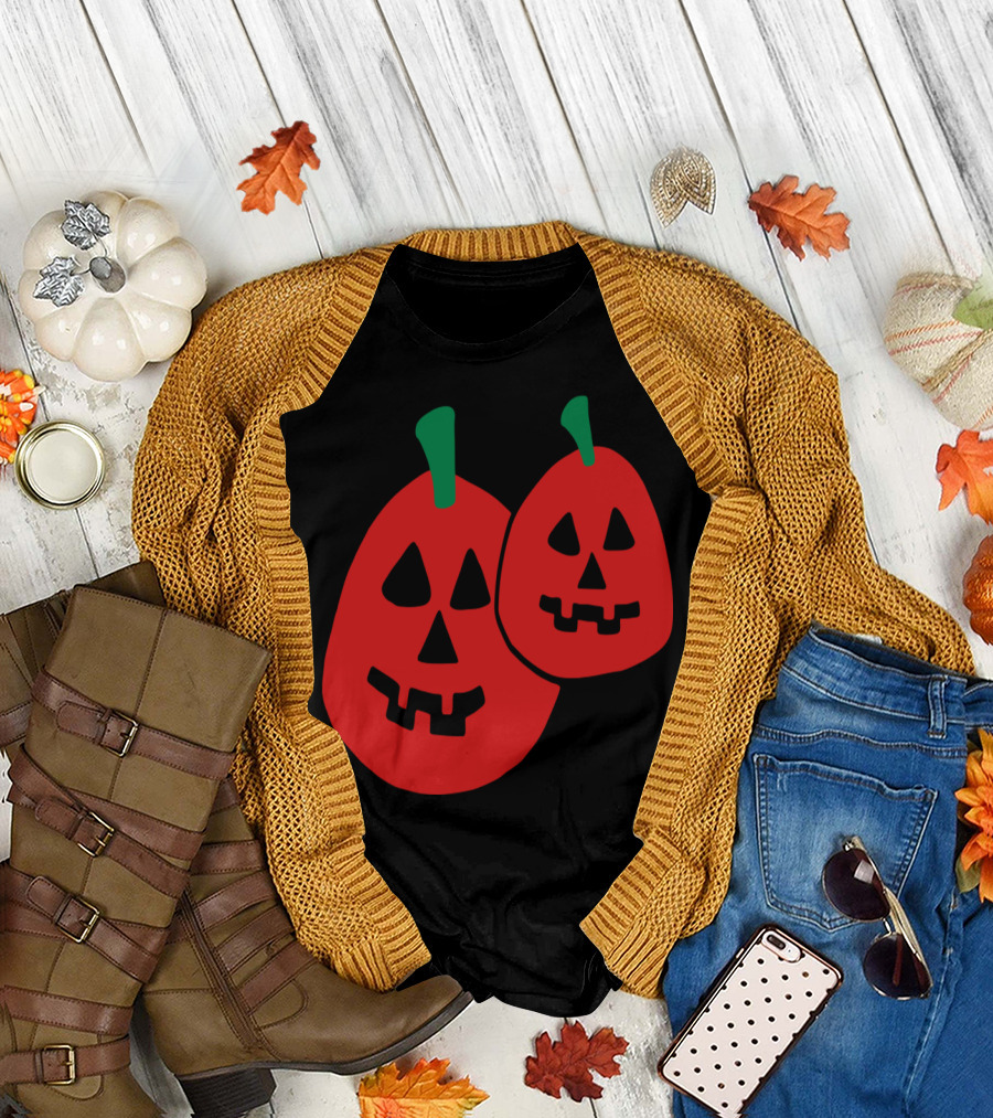 2 Pumpkins Creepy Halloween Faces T-Shirt