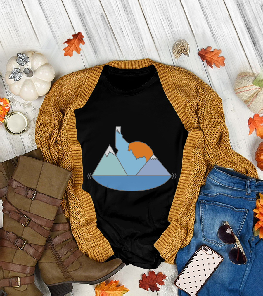 Idahome Mountains and Sun Landscape T-Shirt