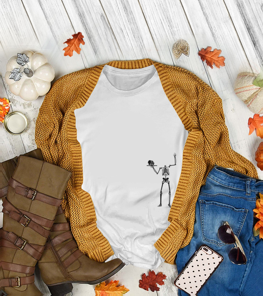 Halloween Skeleton Holding Head Under Full Moon T-Shirt