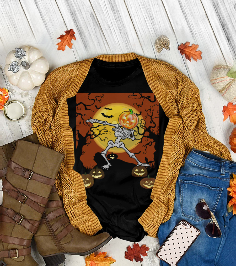 Skeleton Dabbing with Pumpkin Head and Jack-O'-Lanterns Under Full Moon with Bats T-Shirt