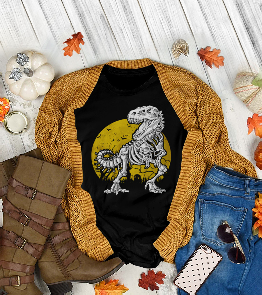 Halloween Dinosaur Skeleton in Haunted Moonlight Scene T-Shirt