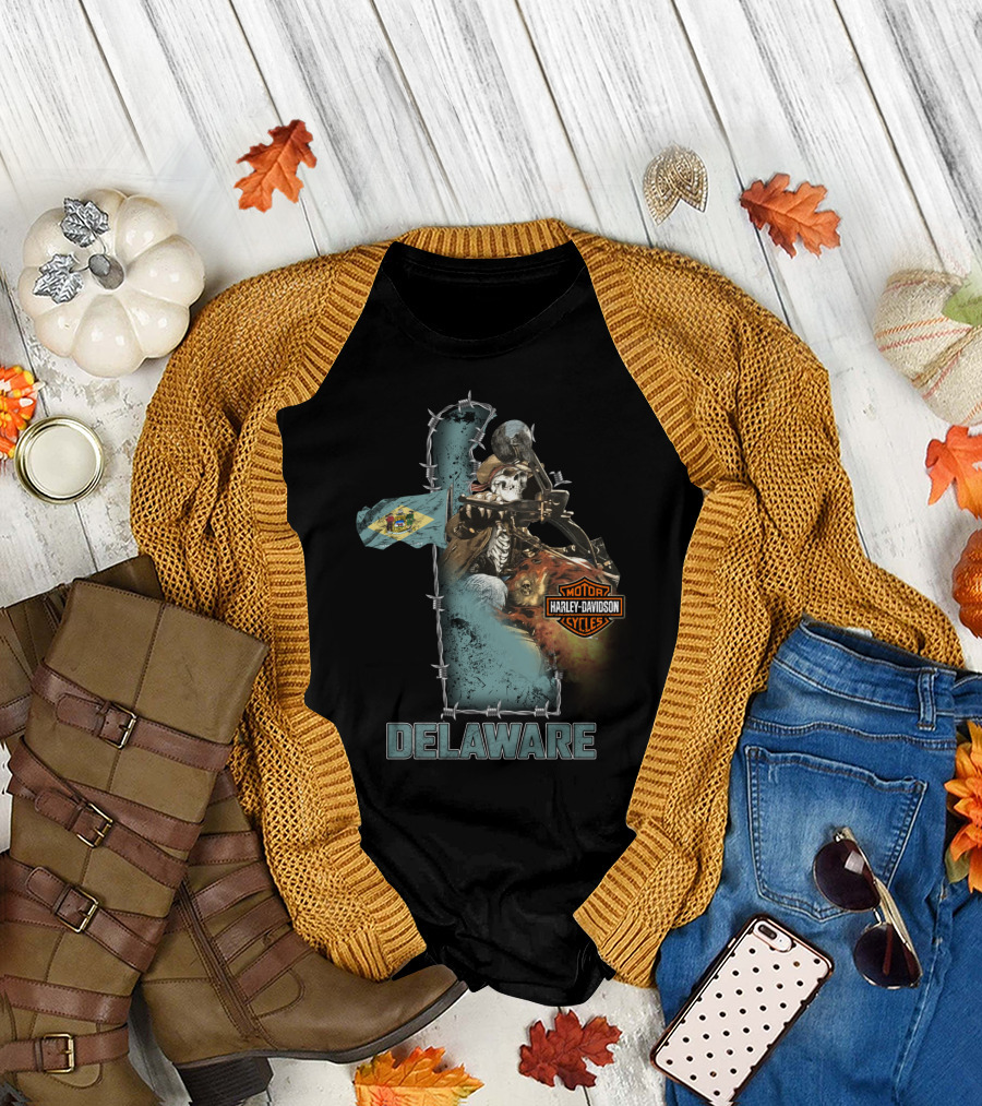 Delaware Harley Davidson Motorcycles Skeleton And Flag T-Shirt