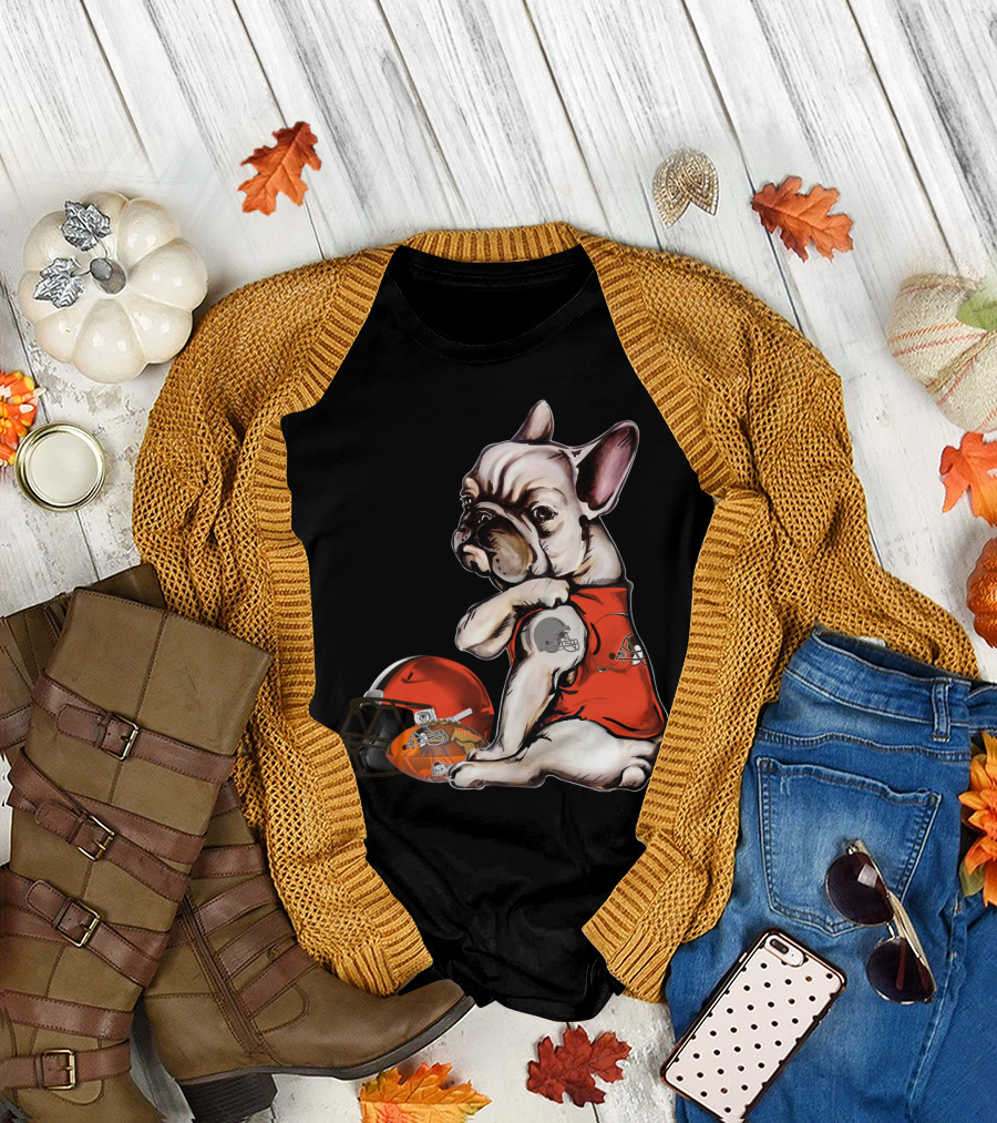 Cleveland Browns Pug Football Helmet and Jersey T-Shirt