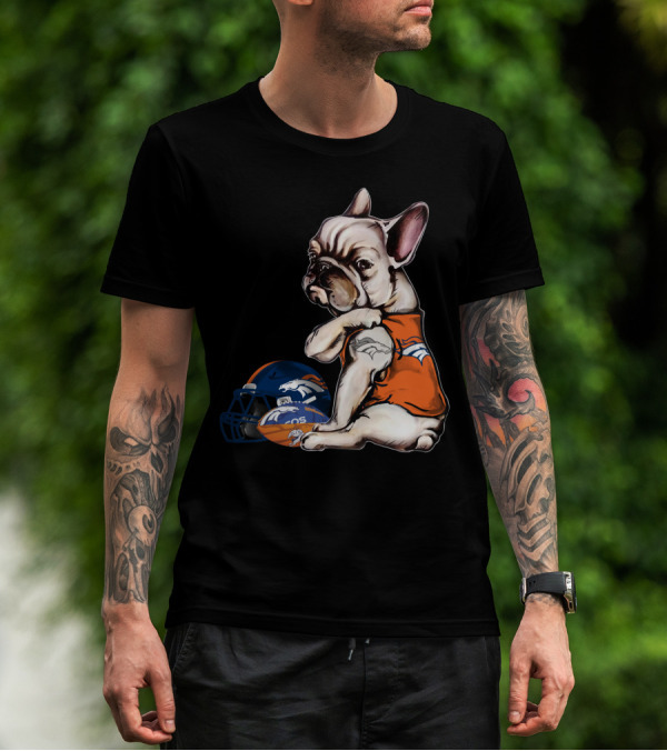 Denver Broncos Pug With Helmet And Ball T-Shirt