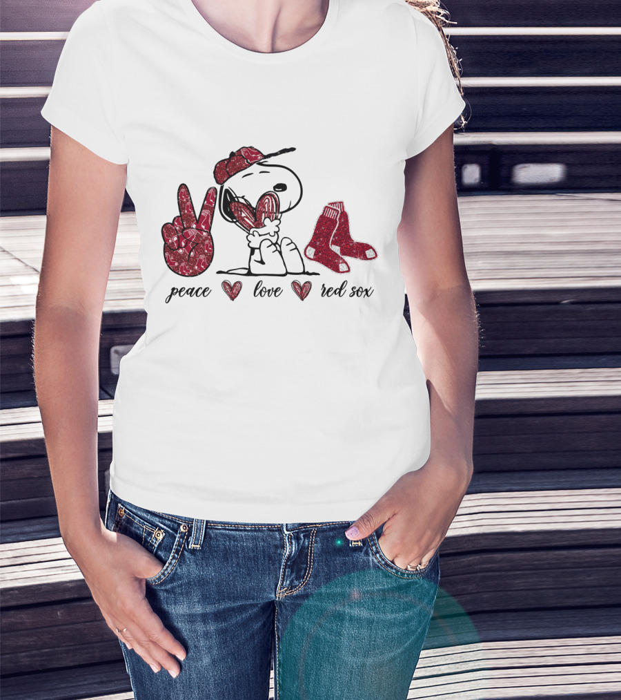 Peace Love Boston Red Sox Snoopy And Baseball Socks T-Shirt