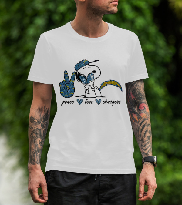 Peace Love Chargers Snoopy Football Fan T-Shirt