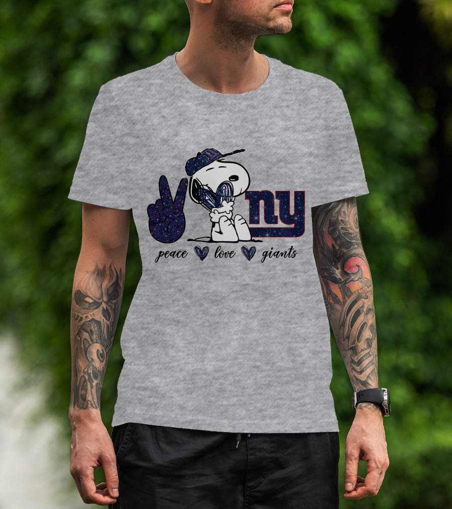 Peace Love NY Giants Snoopy Football Vintage Vibes T-Shirt