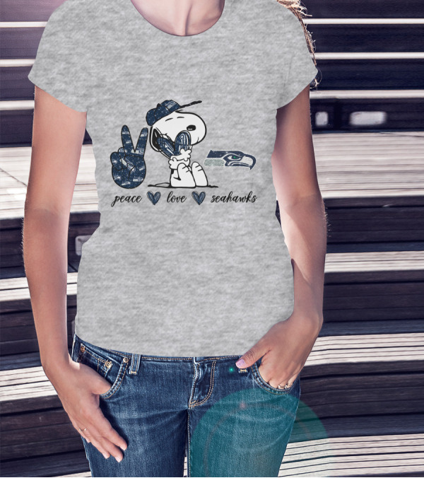 Peace Love Seattle Seahawks Snoopy Football Fan T-Shirt
