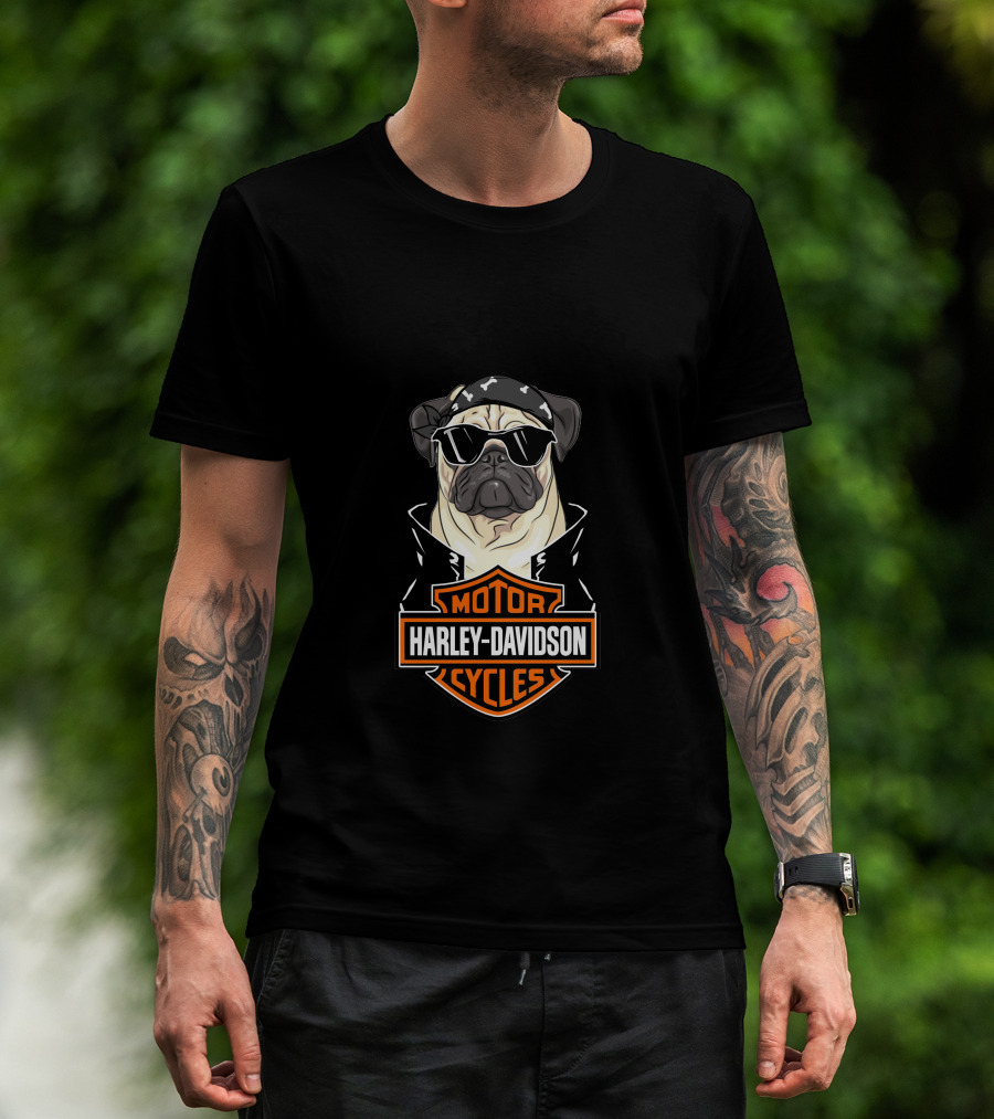 Pug In Harley Davidson Motorcycles Logo With Bandana And Sunglasses T-Shirt