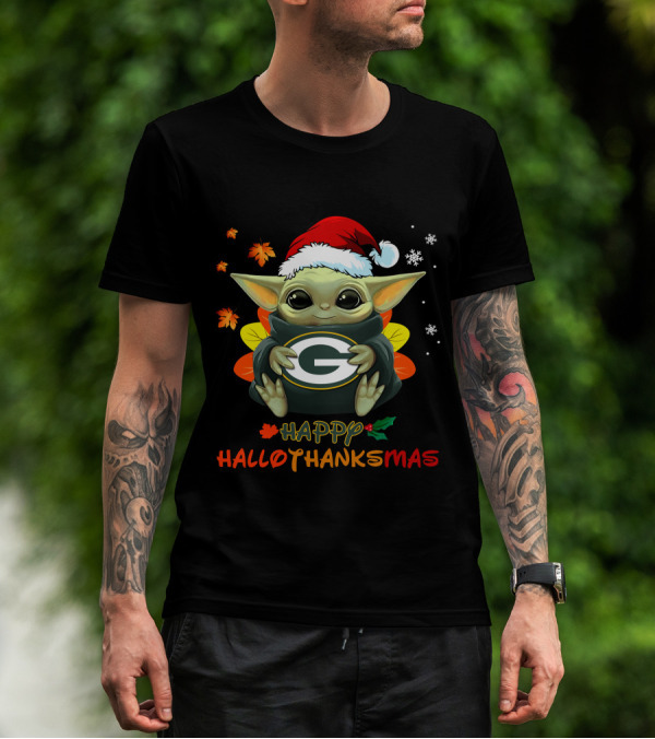 Happy Hallothanksmas Green Bay Packers Baby Yoda Santa Hat T-Shirt