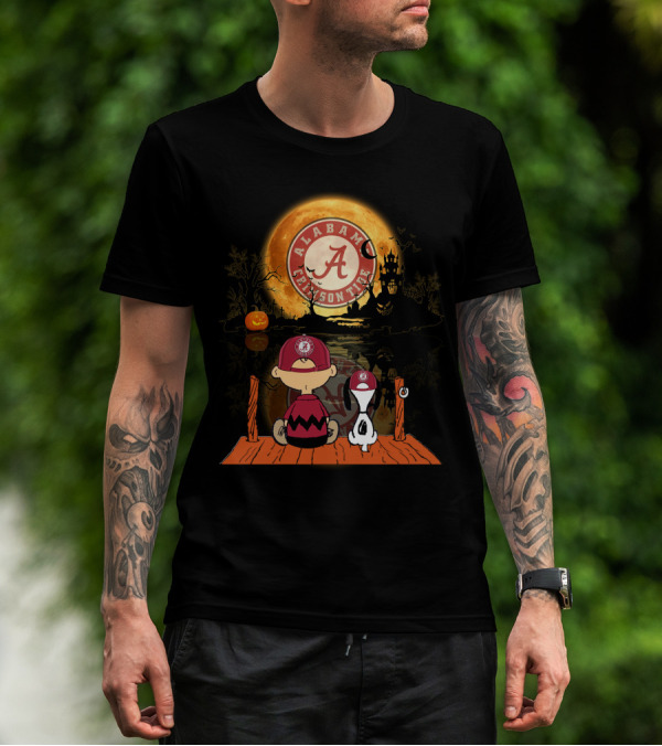 Alabama Crimson Tide Halloween Moonlit Scene With Cartoon Characters T-Shirt