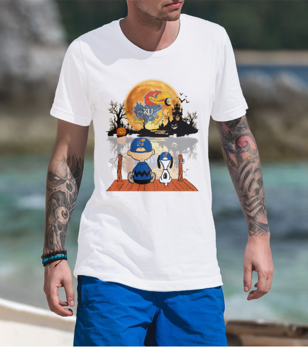 Kansas Jayhawks Halloween KU Peanuts Moon Charlie Brown Snoopy Pumpkin T-Shirt