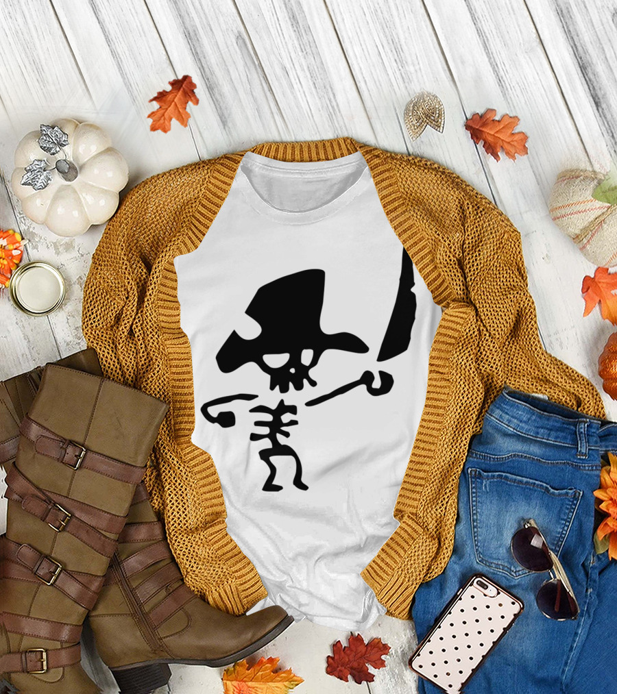 Pirate Skeleton with Hat and Sword T-Shirt