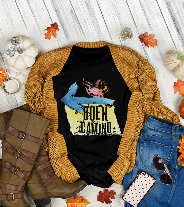Buen Camino Yellow Scallop Shell Arrow T-Shirt