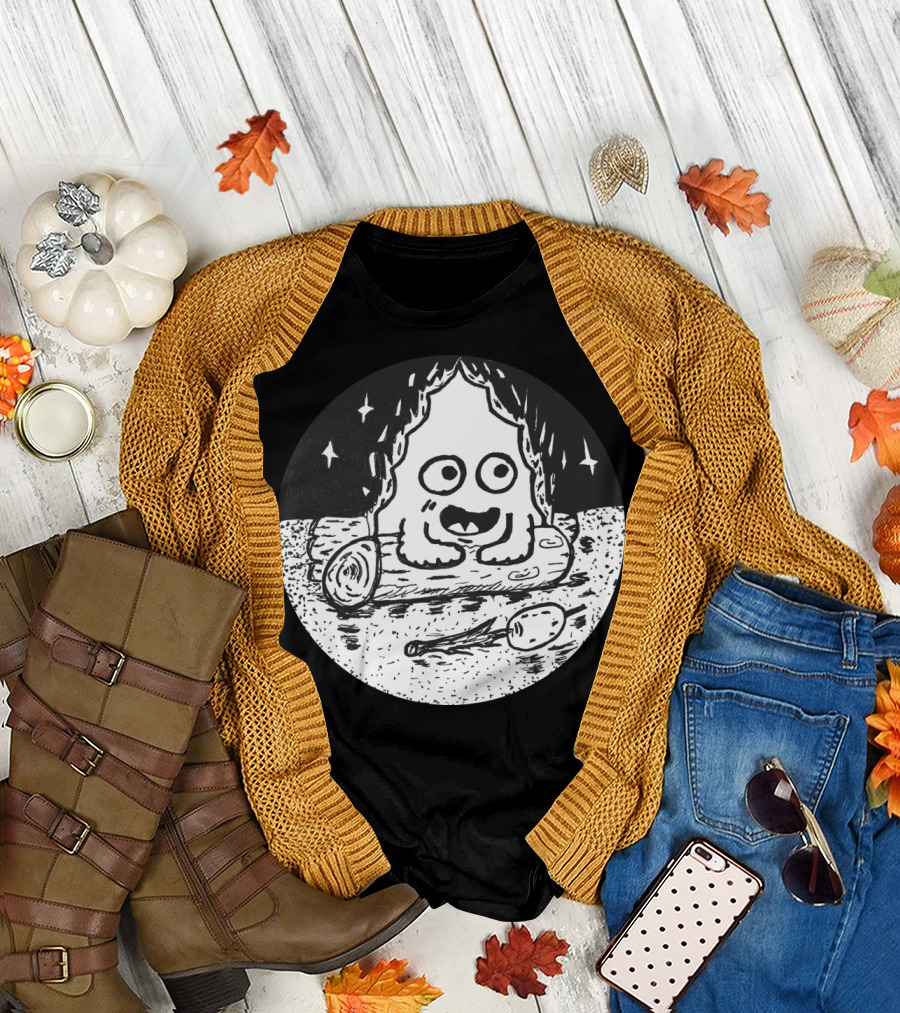 Campfire Carl Cartoon Style Ghost by the Fire with Stars and Spoon T-Shirt