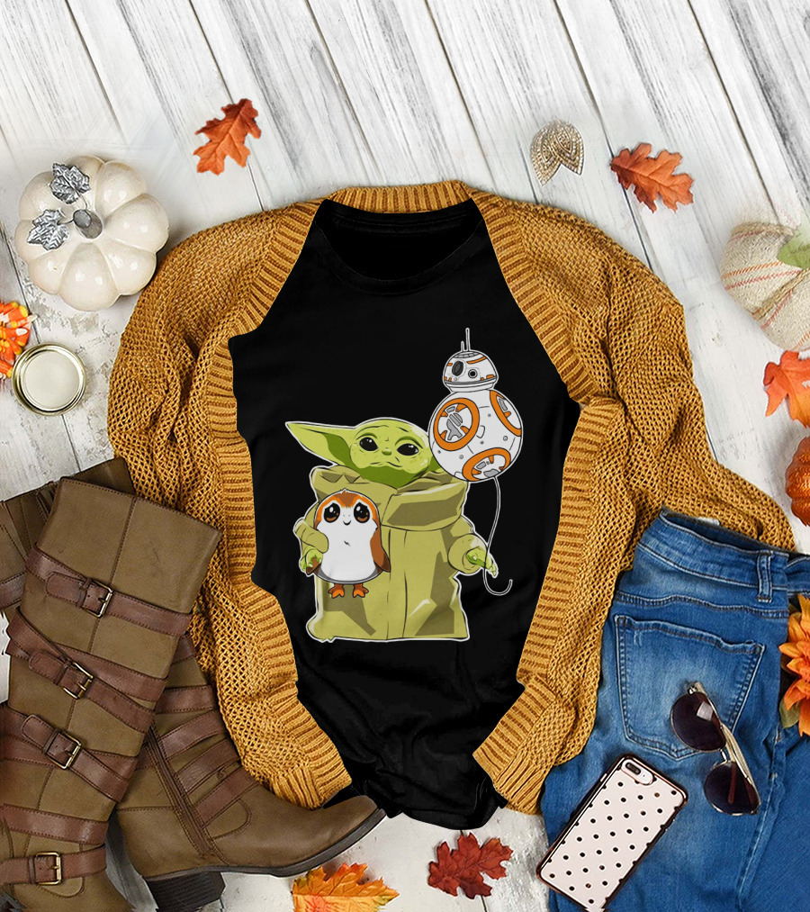 Baby Yoda Hug Sad Porg with BB-8 Balloon T-Shirt