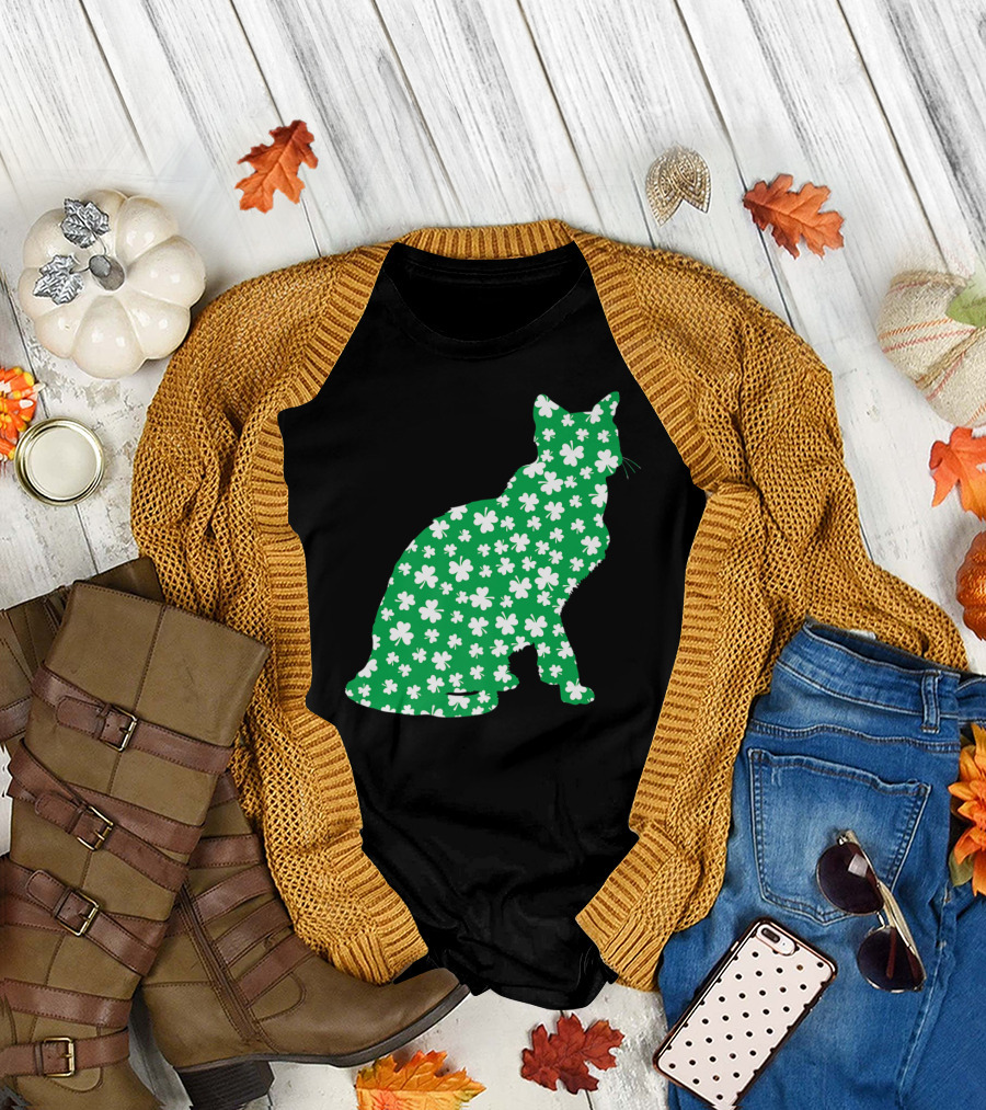 St Patrick Day Siamese Cat Clover Pattern Pet Lovers T-Shirt