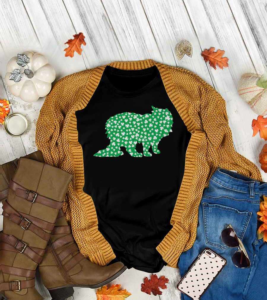 Ragamuffin Cat Silhouette with Shamrocks St Patrick's Day Pet Lovers T-Shirt