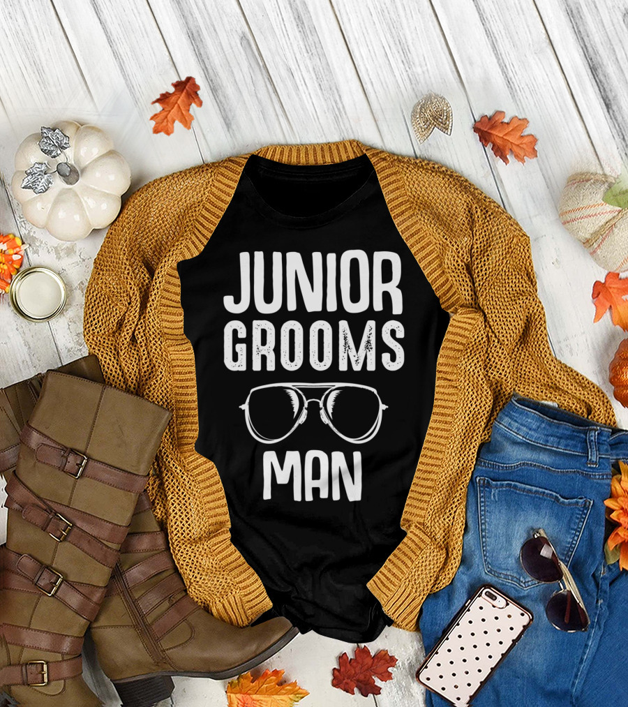 Junior Groomsman Sunglasses Funny Wedding Cool Junior Groomsman T-Shirt