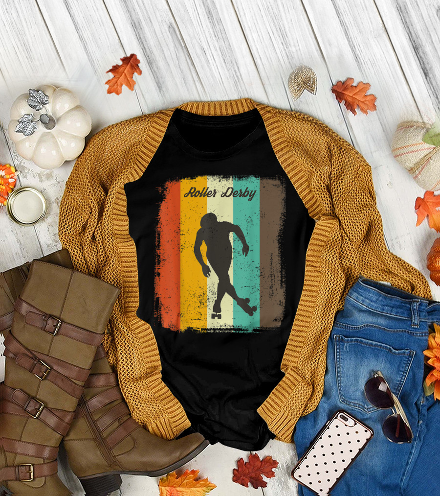 Roller Derby Retro 70S Vintage Derby Girl Silhouette on T-Shirt