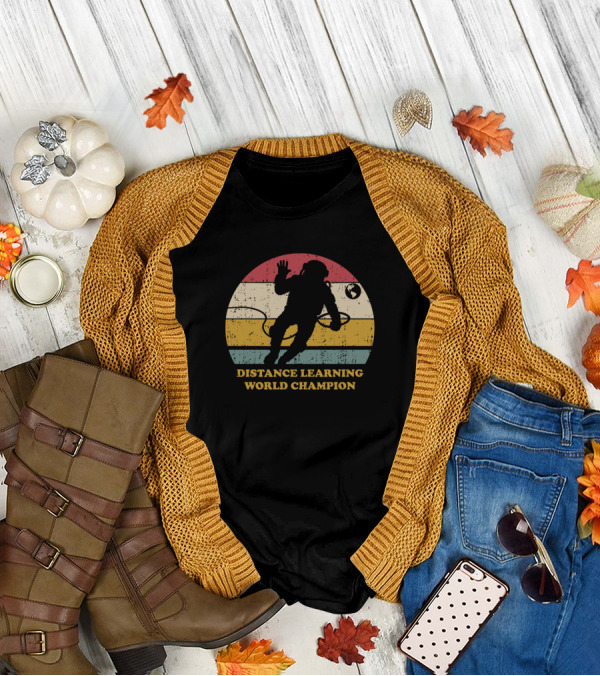 Distance Learning World Champion Astronaut Vintage T-Shirt