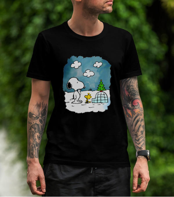 Snoopy And Woodstock With Igloo And Christmas Tree In Snow Scene T-Shirt