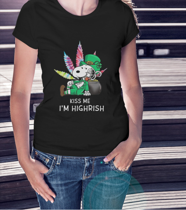 Kiss Me I'm Highrish Snoopy With Leprechaun Hat And Cannabis Leaves T-Shirt