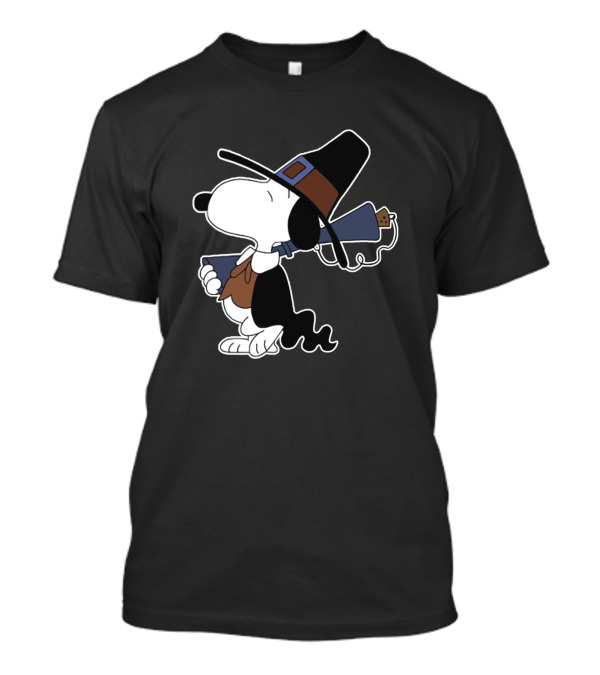 Snoopy Thanksgiving Pilgrim Hat With Gun T-Shirt