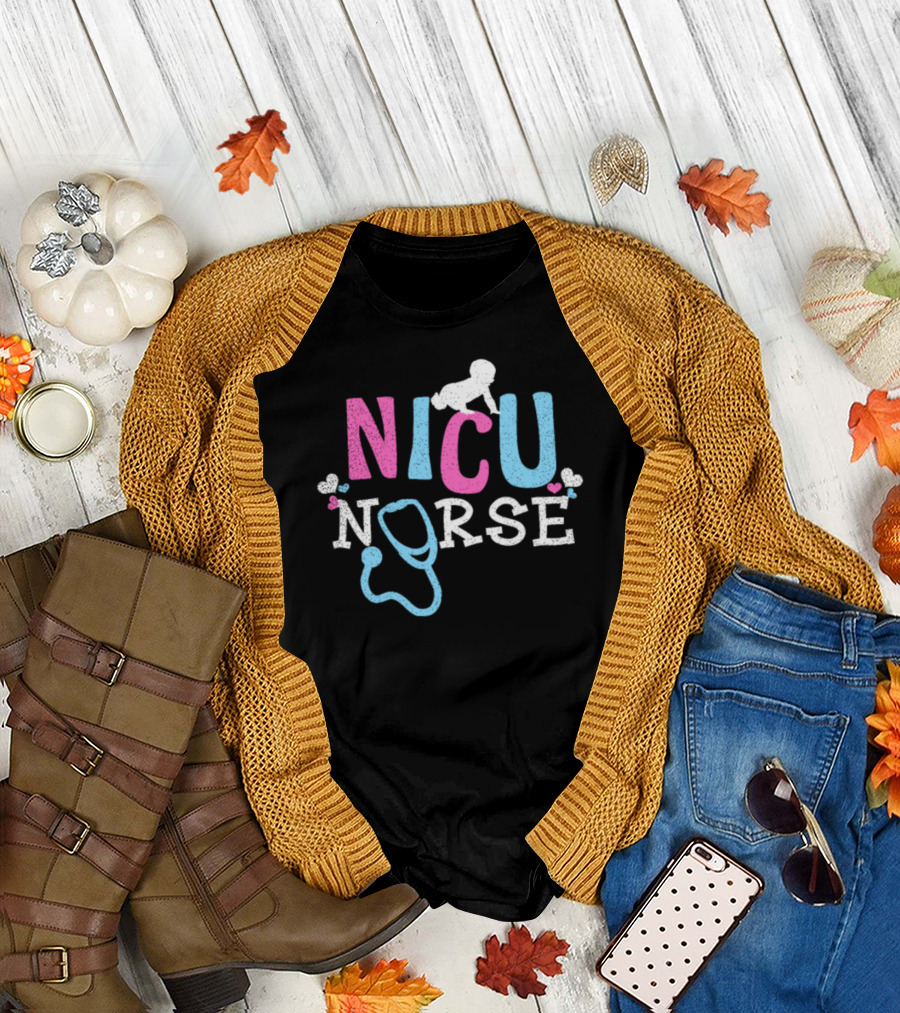 NICU Nurse Neonatal Baby Stethoscope Hearts T-Shirt