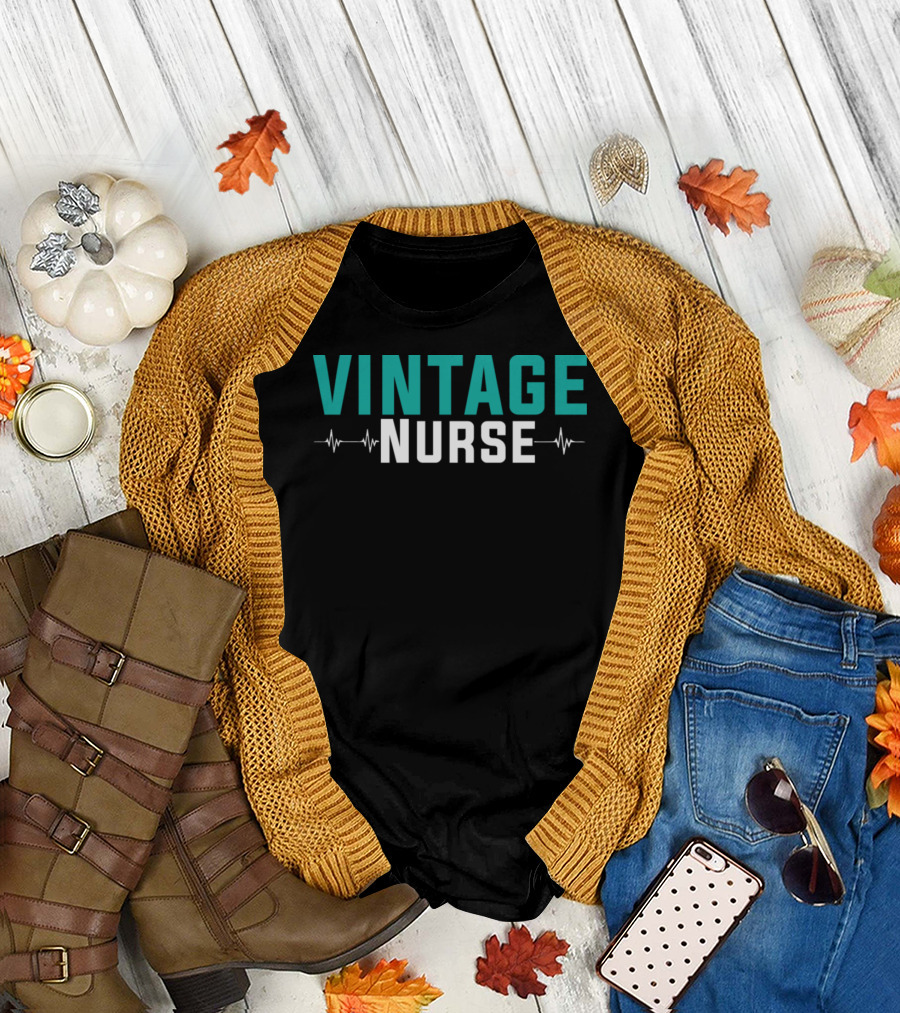 VINTAGE NURSE EKG LINE T-Shirt